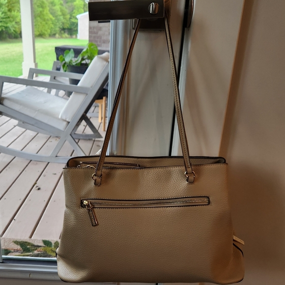 Classy Anne Klein Bag Clutch Purse Cream with Wallet and Pretty Tie - Picture 4 of 16